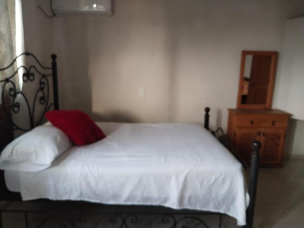 Hotel La Laguna Tequesquitengo Kültér fotó